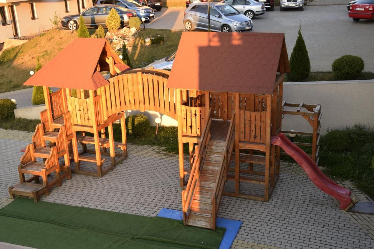 Lux Apartman B1 Milmari Kopaonik Luaran gambar